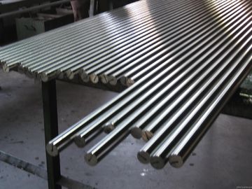 Le chrome dur en acier de l'axe 20MnV6 de précision de CK45 ST52 a plaqué le de piston tige